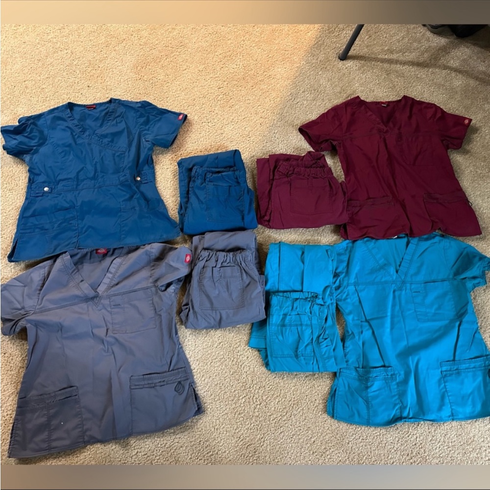 DICKIES SCRUB LOT SIZE SMALL